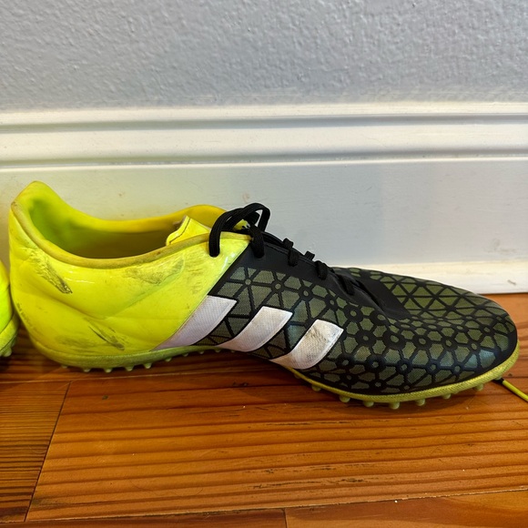 Adidas Ace 15.3 turf cleats - Picture 6 of 7